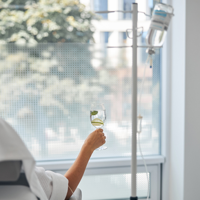 點滴治療與口服補充的差異